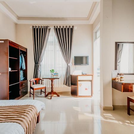 Le Phuong Dalat Hotel Exterior photo